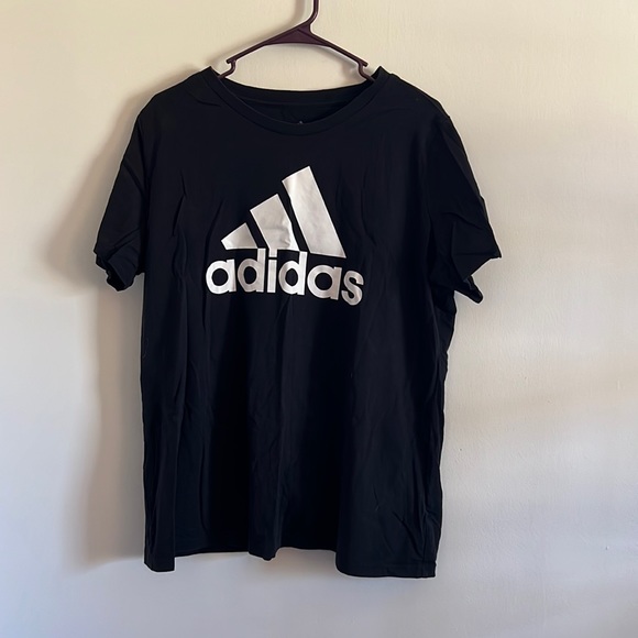 Adidas athletic shirt - Picture 3 of 6